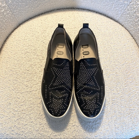 D.O.F Platform Sneakers - Picture 2 of 3